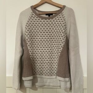 Banana Republic Cream and‎ Taupe Textured Sweater size M